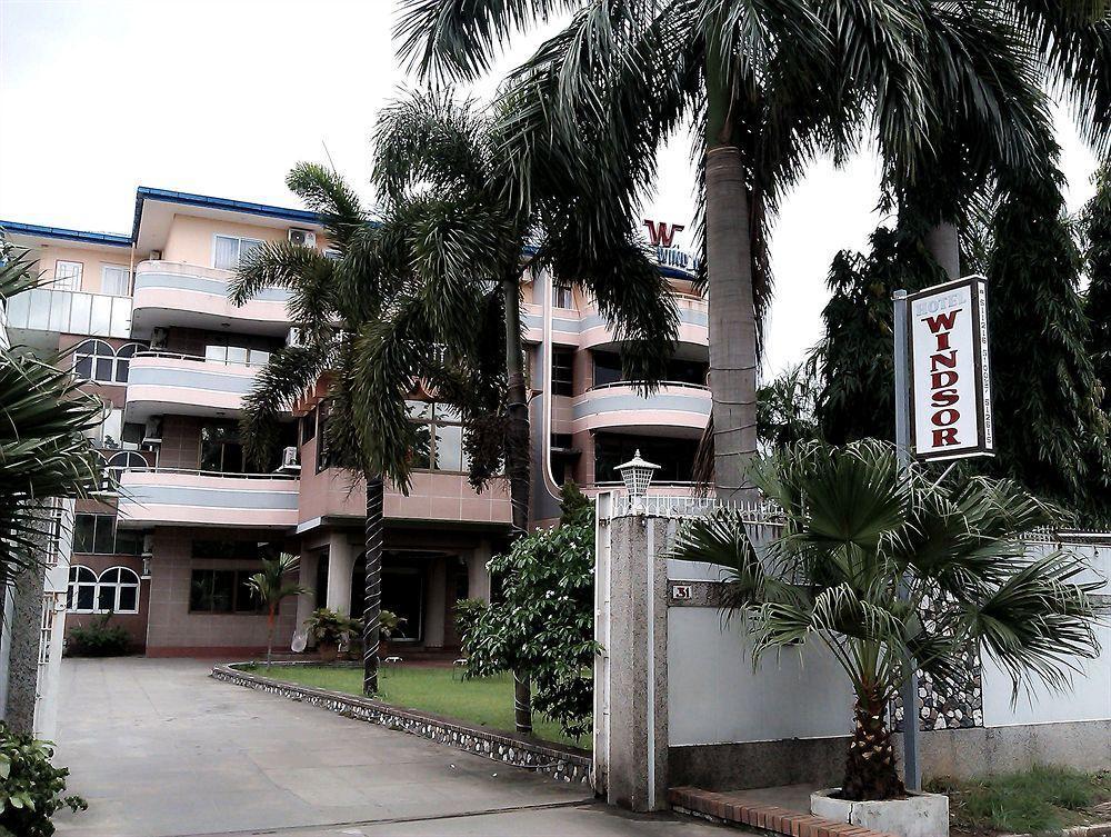 Hotel Windsor Yangon Exteriör bild