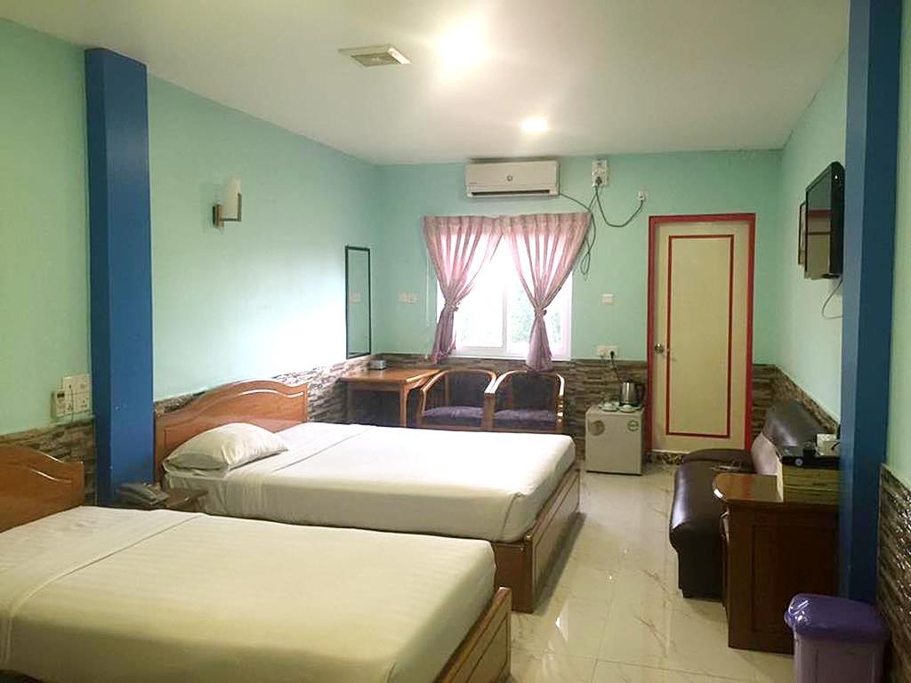Hotel Windsor Yangon Exteriör bild